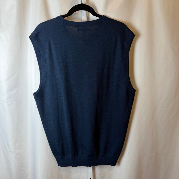 Britches Men’s XL Merino Wool Blend Sweater Vest Navy Blue V-Neck Lightweight - Picture 2 of 4